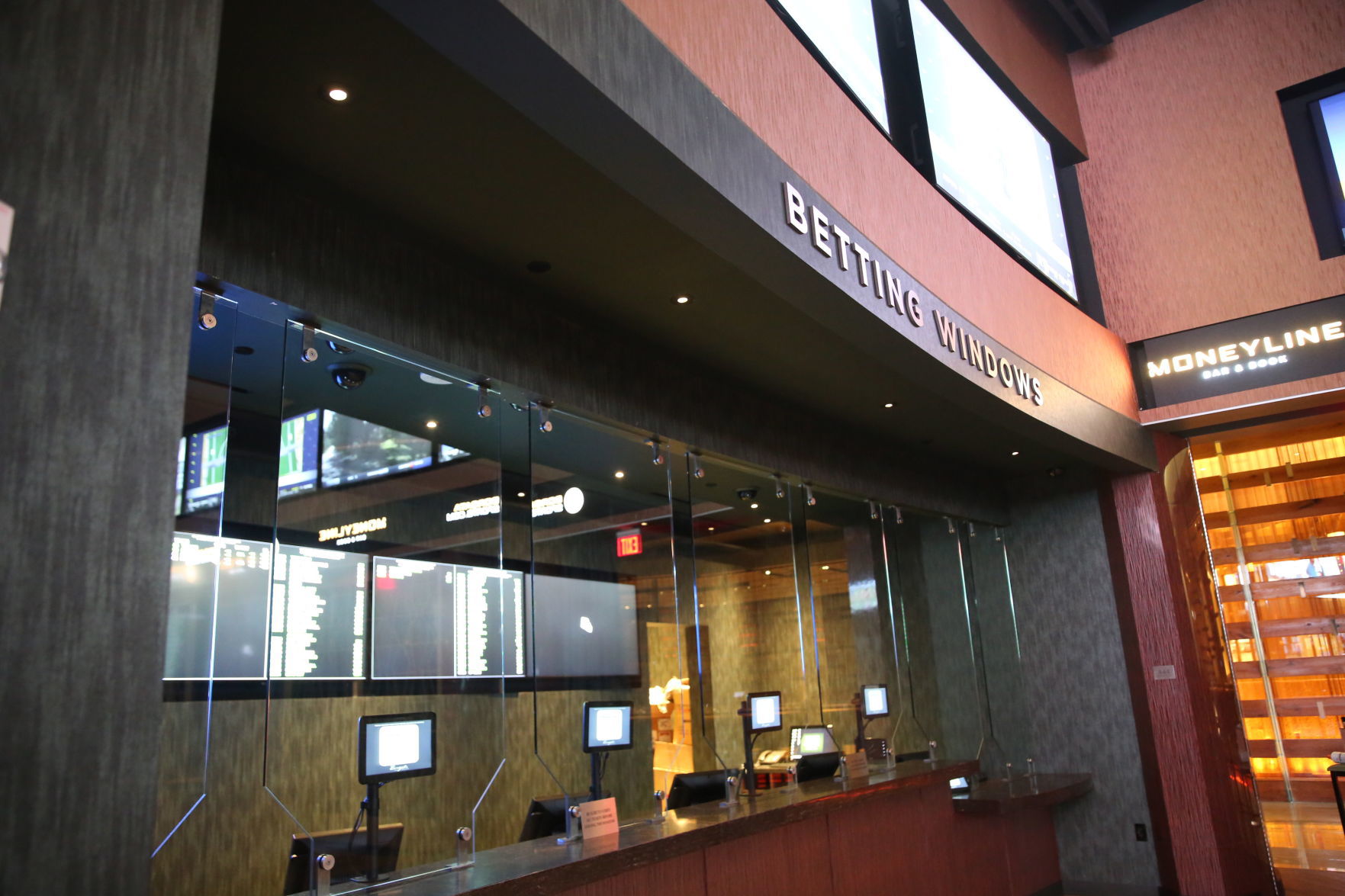 Borgata Moneyline Bar & Book 7